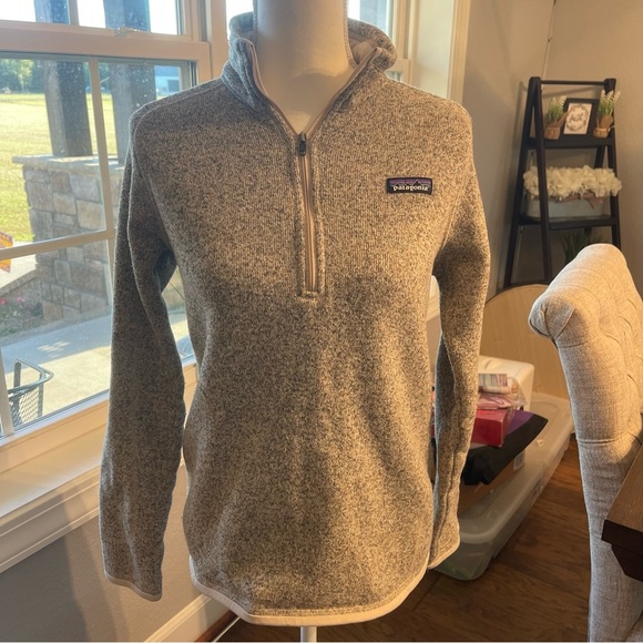 Patagonia Women’s Better Sweater Size Medium Beige - Picture 4 of 10